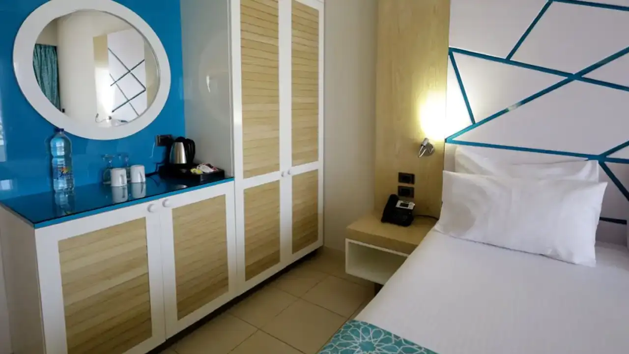 الفندق جرافيتي & أكوا بارك للعائلات والأزواج فقط - سهل حشيش